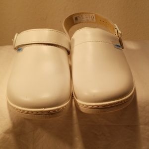 Abeba 7091/ El Original Occupational-Clog Shoe